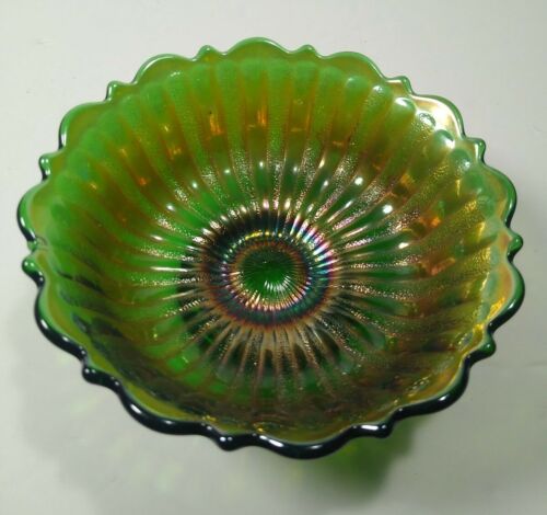 Vintage Carnival Glass Sears & Roebuck 1909-1927 Stippled Rays Berry Bowl 5 1/2"
